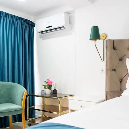 Hotel Avenue - Avenue 3*