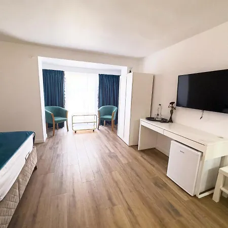 Avenue - Avenue Hotel Venus