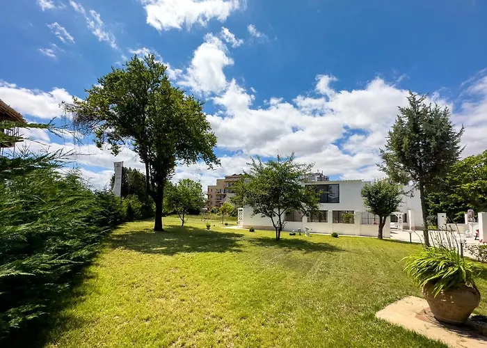 Avenue - Avenue Hotel Venus